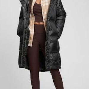 GAP 100% Recycled Polyester Heavyweight Midi Puffer Coat